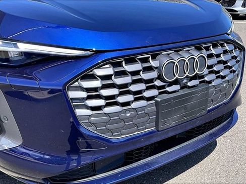 Used 2025 Audi Q5 Premium Plus w/ Premium Plus AWD/4WD image 33