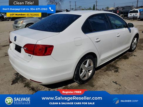 Used 2014 Volkswagen Jetta TDI FWD image 4