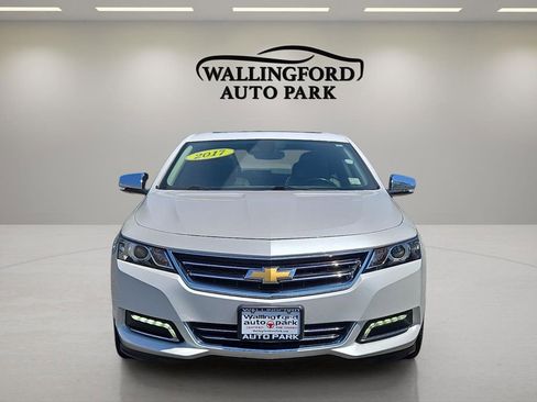 Used 2017 Chevrolet Impala Premier w/ Enhanced Convenience Package FWD image 2