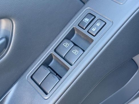 New 2026 Nissan Frontier SV w/ SV Convenience Package image 18