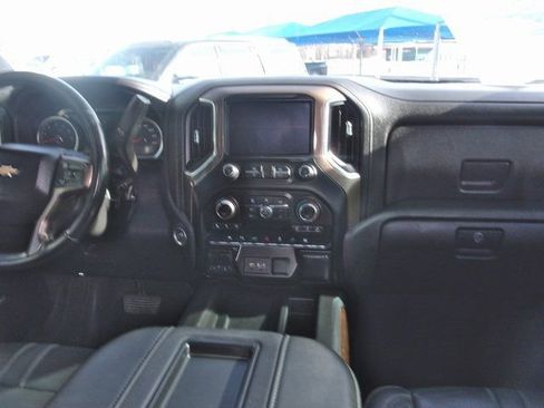 Used 2022 Chevrolet Silverado 1500 High Country w/ Safety Package II image 25