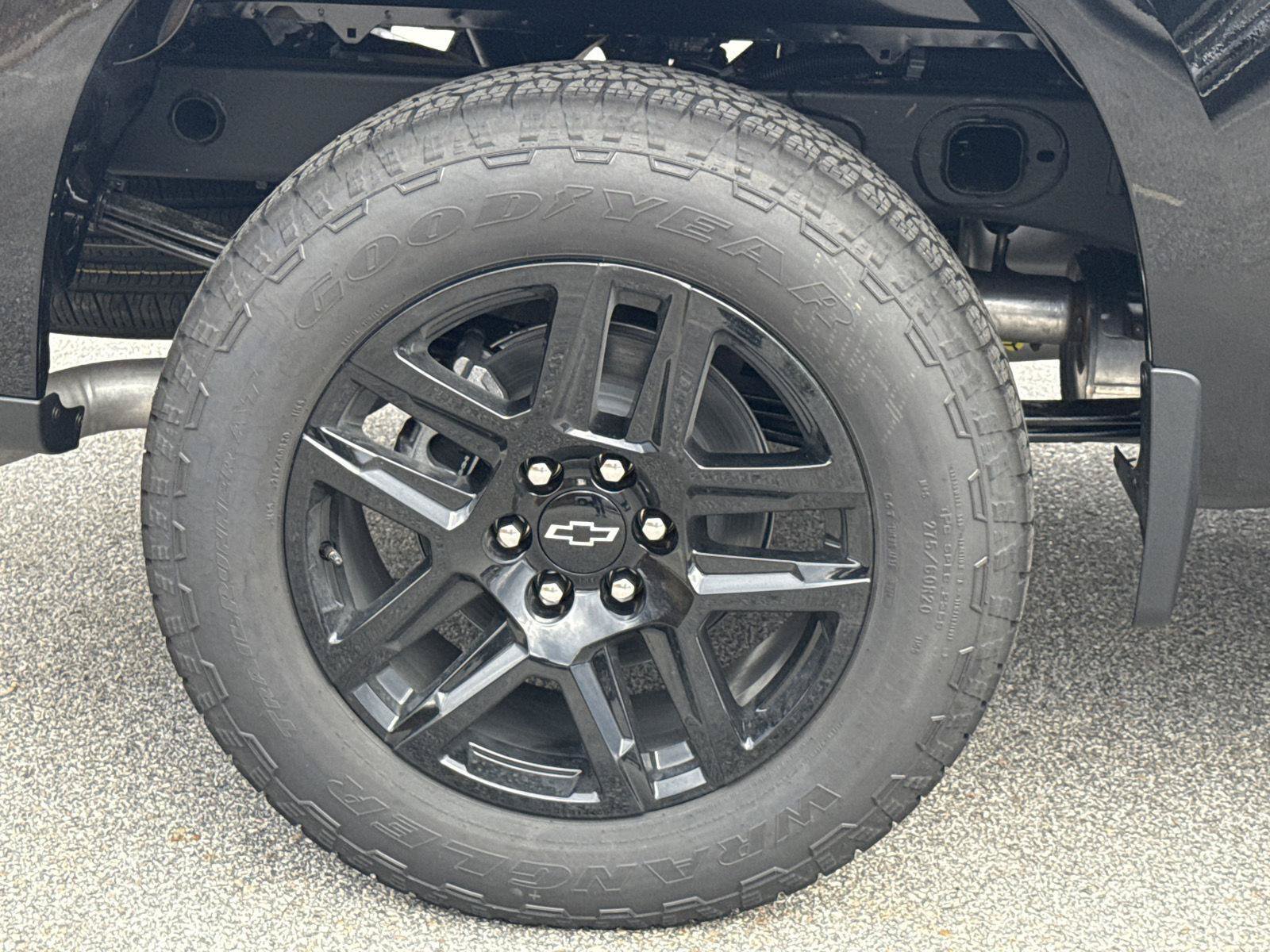 New 2026 Chevrolet Silverado 1500 RST w/ RST Select Package AWD/4WD image 10