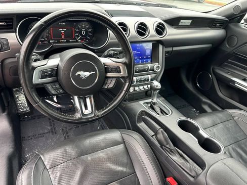 Used 2019 Ford Mustang Premium w/ Equipment Group 201A RWD image 4