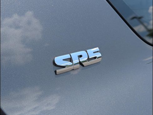 Used 2014 Toyota 4Runner SR5 AWD/4WD image 7