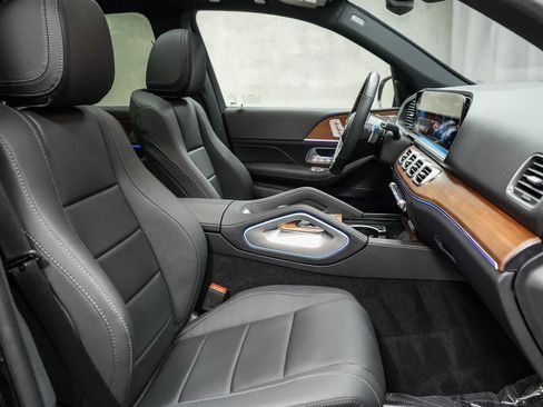 Certified 2025 Mercedes-Benz GLE 450 4MATIC image 16