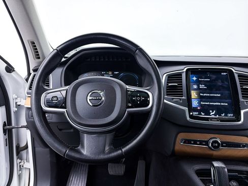 Used 2021 Volvo XC90 T8 Inscription Expression w/ Protection Package Premier AWD/4WD image 6
