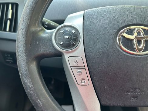 Used 2010 Toyota Prius Three image 18