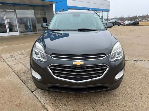 Certified 2017 Chevrolet Equinox LT w/ Convenience Package image 8