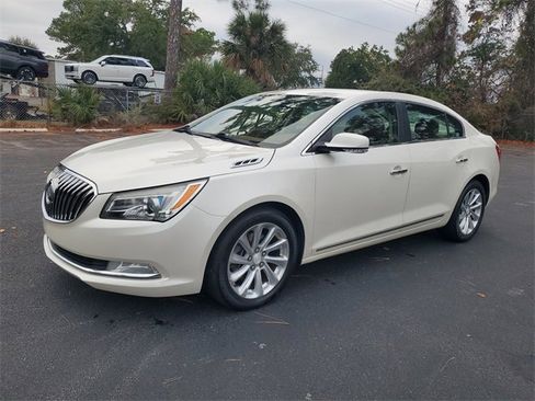 Used 2014 Buick LaCrosse Leather image 3