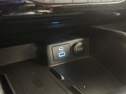 Used 2022 Ford Escape SEL w/ Technology Package image 18