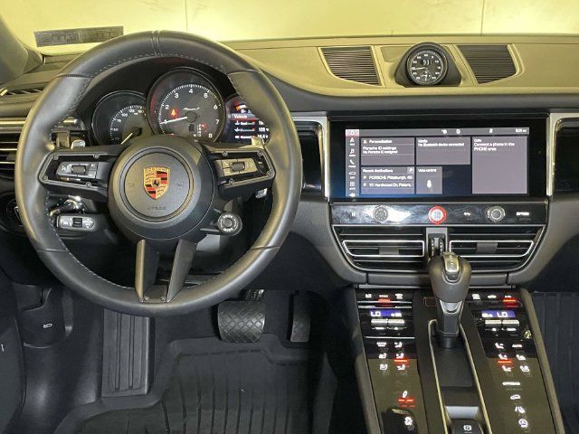 Certified 2026 Porsche Macan Turbo AWD/4WD image 26