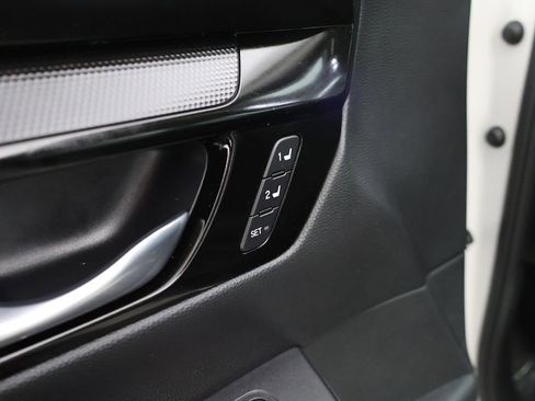 Certified 2026 Honda CR-V EX-L image 38