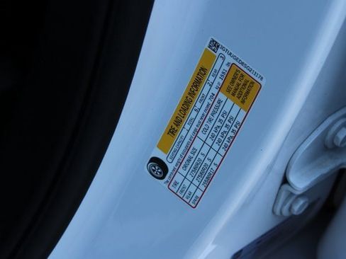 Certified 2025 GMC Sierra 1500 Denali w/ Technology Package image 33