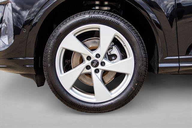 New 2026 Audi Q5 Premium Plus AWD/4WD image 9