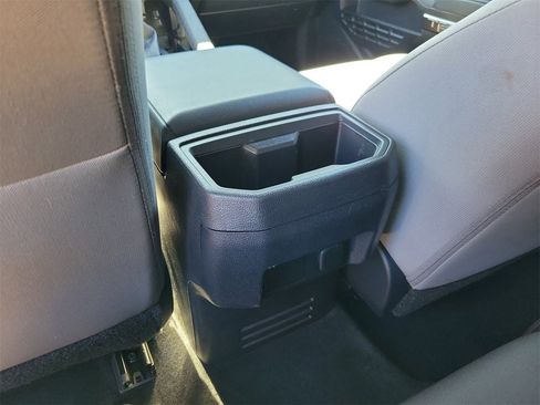 Used 2025 Toyota Tacoma TRD Off-Road image 11