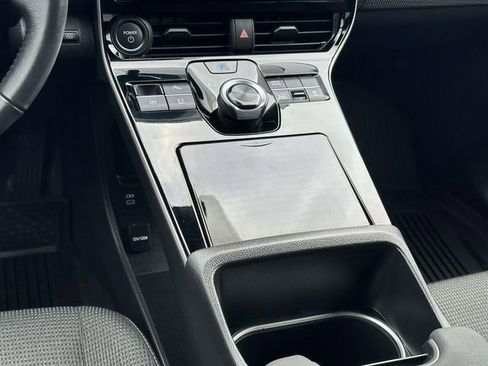 Used 2023 Subaru Solterra AWD image 20