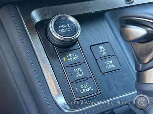 Used 2025 Lexus GX 550 AWD/4WD image 24
