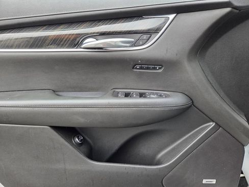 Used 2020 Cadillac XT6 Premium Luxury FWD image 10