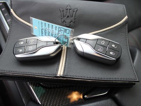 Used 2015 Maserati Ghibli S Q4 image 37