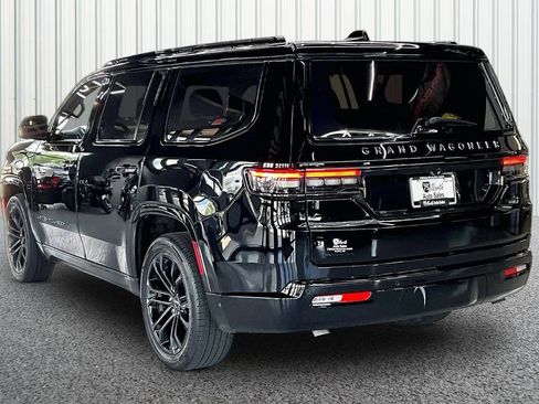 Used 2022 Jeep Grand Wagoneer Series II AWD/4WD image 4