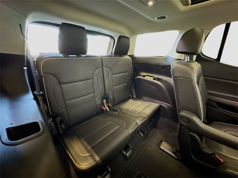 Used 2020 GMC Acadia Denali w/ Denali Ultimate Package image 35