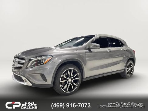 Used 2015 Mercedes-Benz GLA 250 4MATIC w/ Multimedia Package image 4