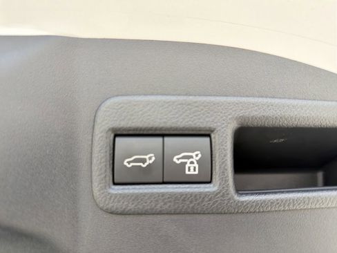 Certified 2023 Subaru Solterra AWD image 32