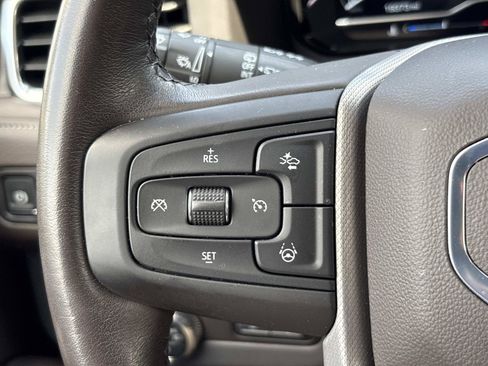 Used 2024 GMC Yukon Denali w/ Denali Reserve Package RWD image 19