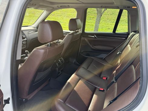 Used 2017 BMW X3 xDrive28i image 12