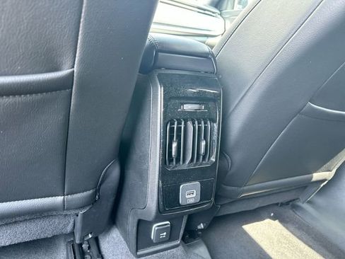 Used 2023 Jeep Compass Latitude AWD/4WD image 23