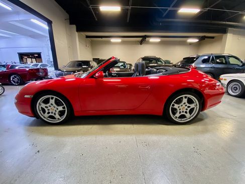 Used 2006 Porsche 911 Carrera RWD image 14