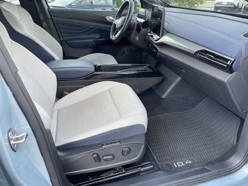 Certified 2025 Volkswagen ID.4 Pro S Plus AWD/4WD image 33