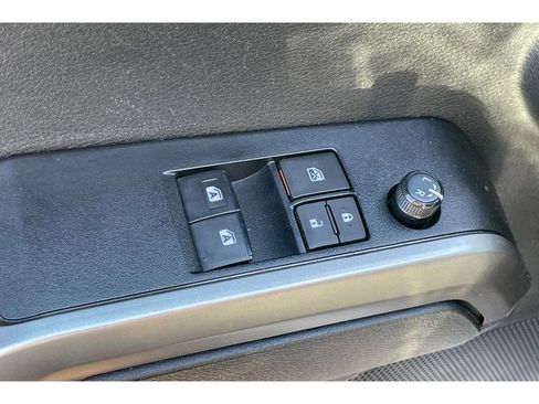 Used 2023 Toyota Tacoma SR5 image 11