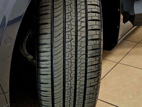 Used 2023 Volvo S60 B5 Ultimate w/ Climate Package image 47