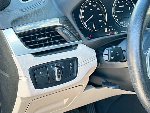 Certified 2023 BMW X2 xDrive28i w/ Convenience Package image 10