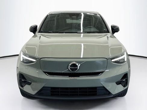 Used 2023 Volvo C40 P8 Recharge Ultimate AWD/4WD image 2