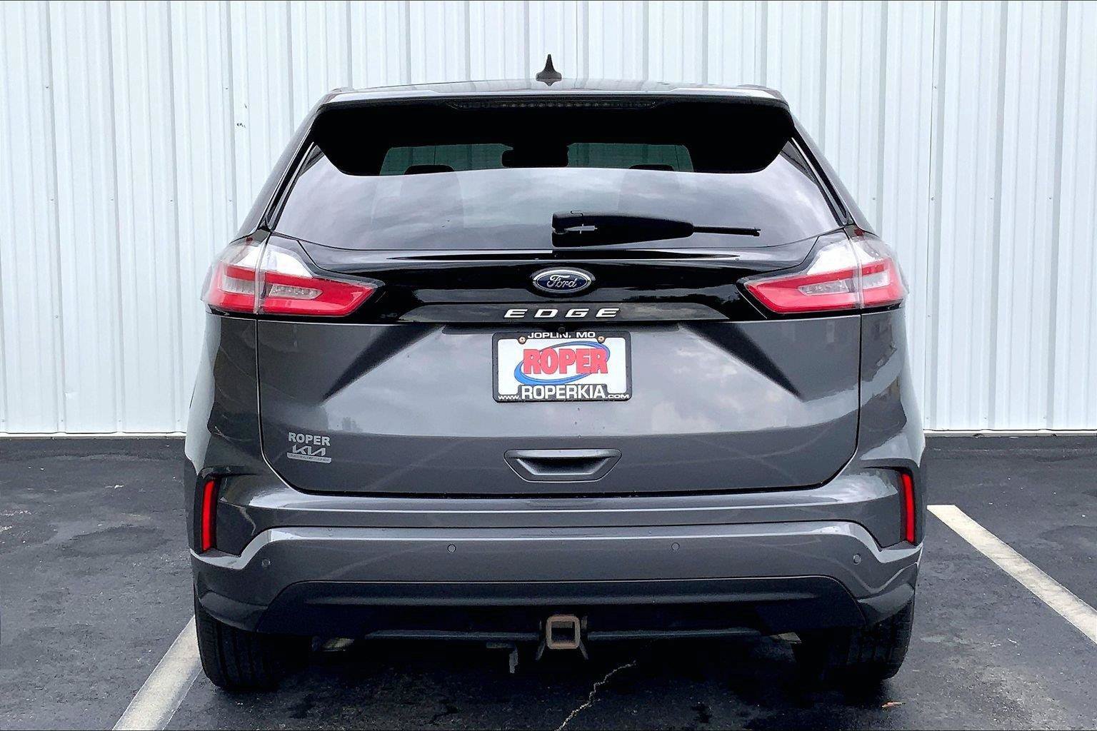 Used 2022 Ford Edge ST-Line w/ Class II Trailer Tow Package AWD/4WD image 4