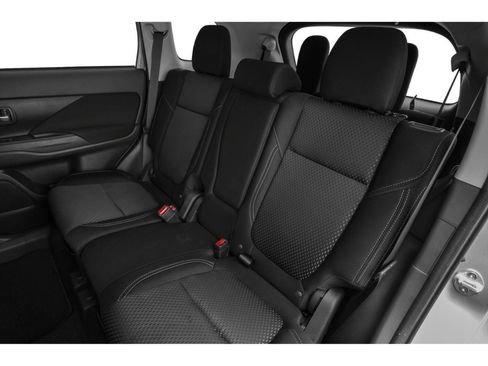 Used 2020 Mitsubishi Outlander ES image 8