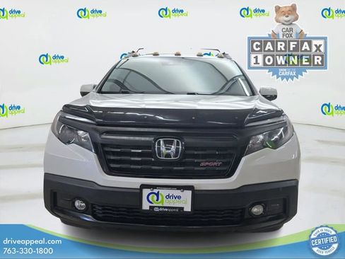 Used 2020 Honda Ridgeline Sport image 2