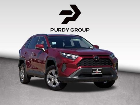 Used 2023 Toyota RAV4 XLE image 1