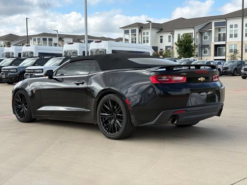 Used 2018 Chevrolet Camaro SS RWD image 5