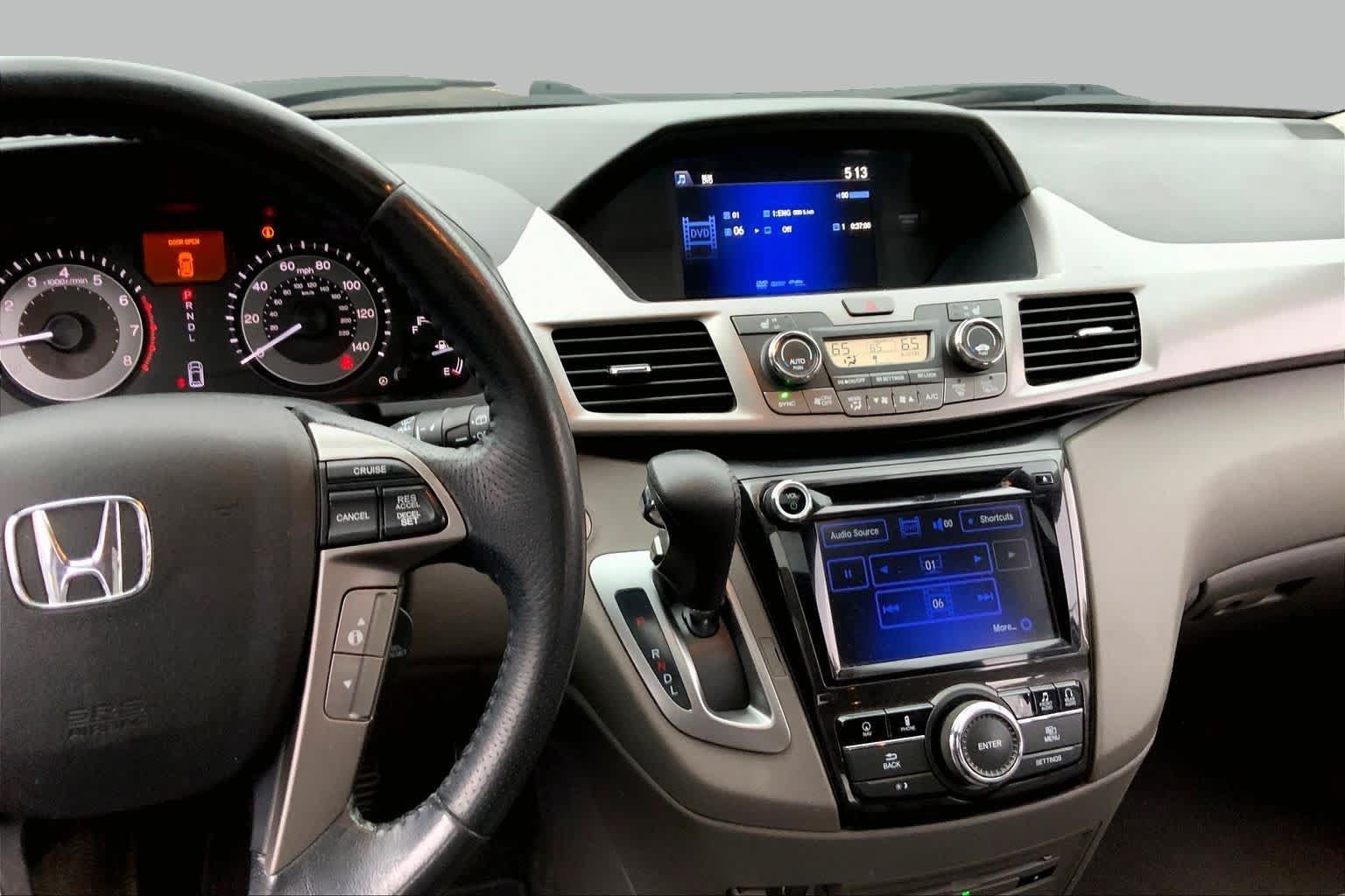 Used 2016 Honda Odyssey Touring image 7