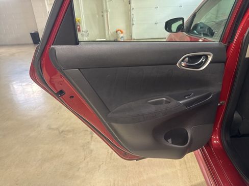 Used 2013 Nissan Sentra SR w/ Driver Pkg image 27