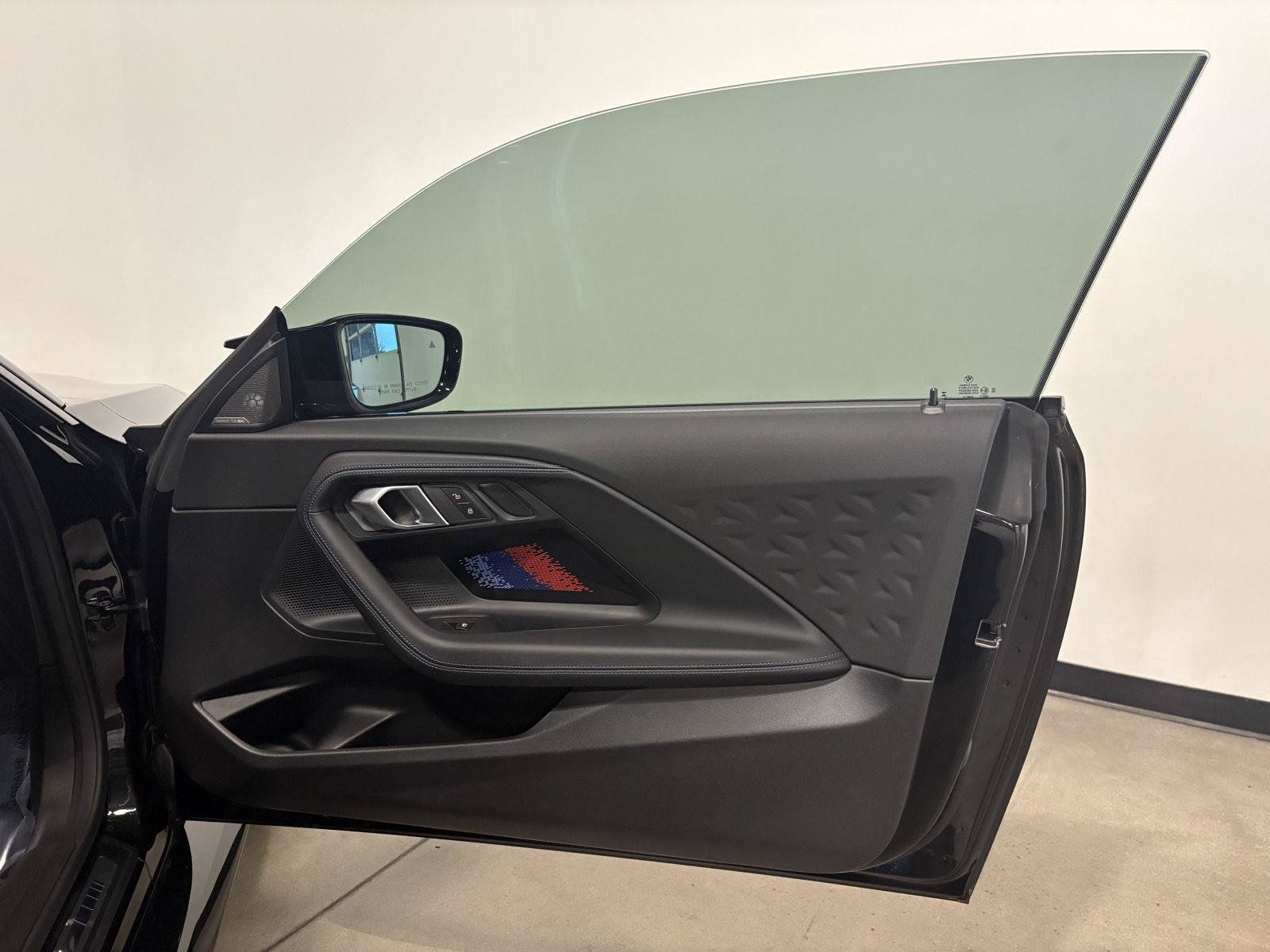 Used 2025 BMW M2 w/ Lighting Package RWD image 32