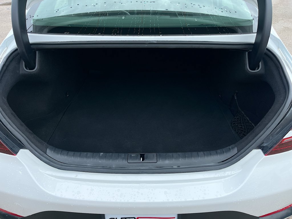 Used 2022 Genesis G70 2.0T RWD image 26