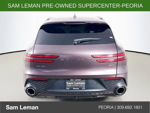 Used 2023 Genesis GV70 2.5T w/ Sport Prestige Package image 6