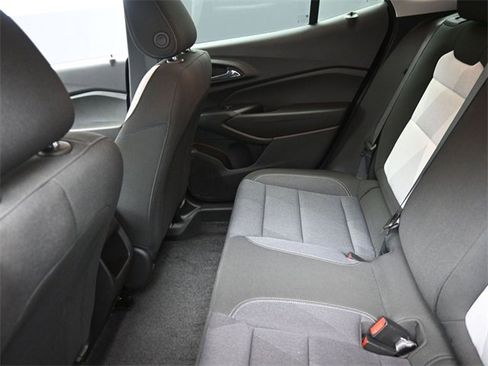 Used 2024 Chevrolet Trax LS w/ LS Convenience Package image 22