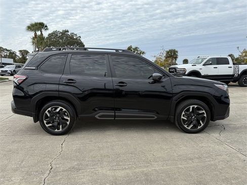 Certified 2025 Subaru Forester Limited image 7