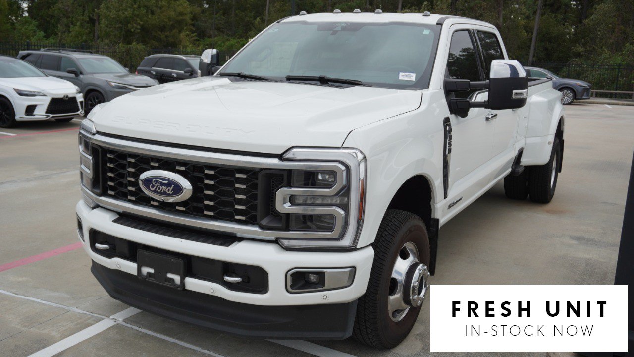 Used 2024 Ford F350 Platinum AWD/4WD image 1