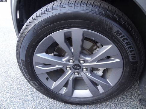 Used 2026 Ford Explorer Active w/ Active Comfort Package AWD/4WD image 42
